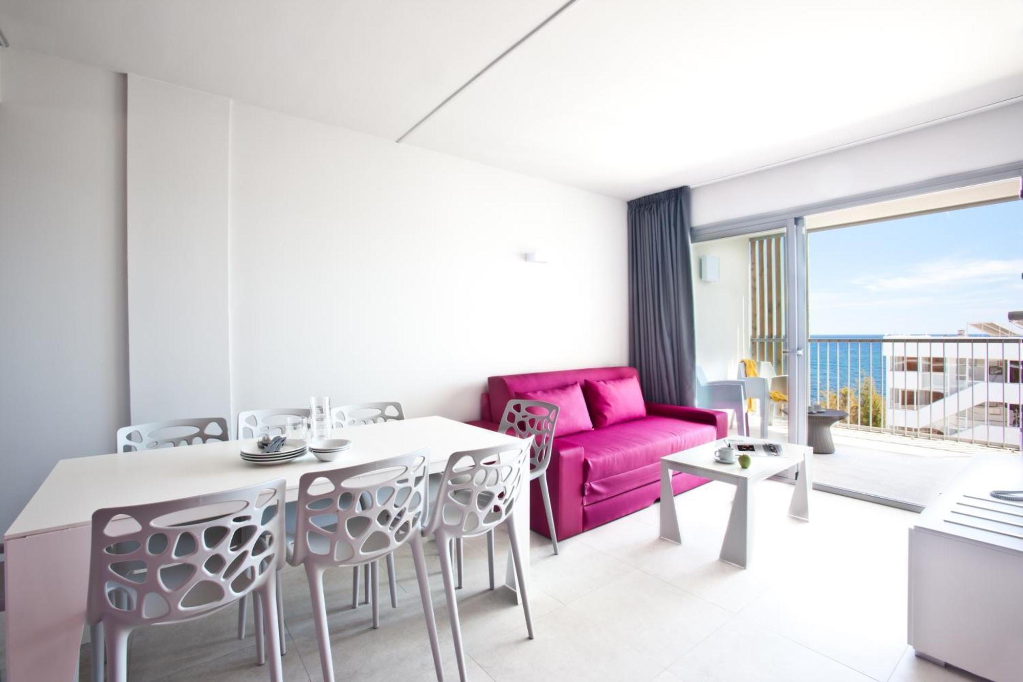 Ryans Ibiza Apartments - Only Adults Bilik gambar