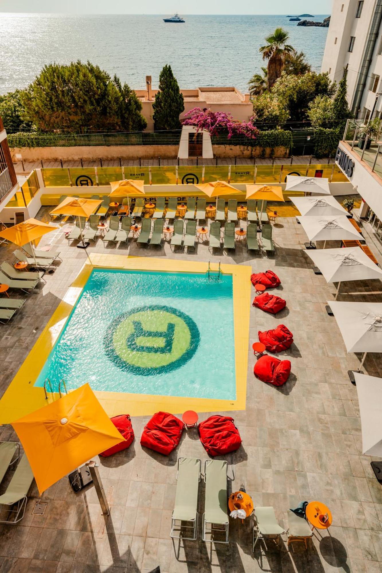 Ryans Ibiza Apartments - Only Adults Luaran gambar
