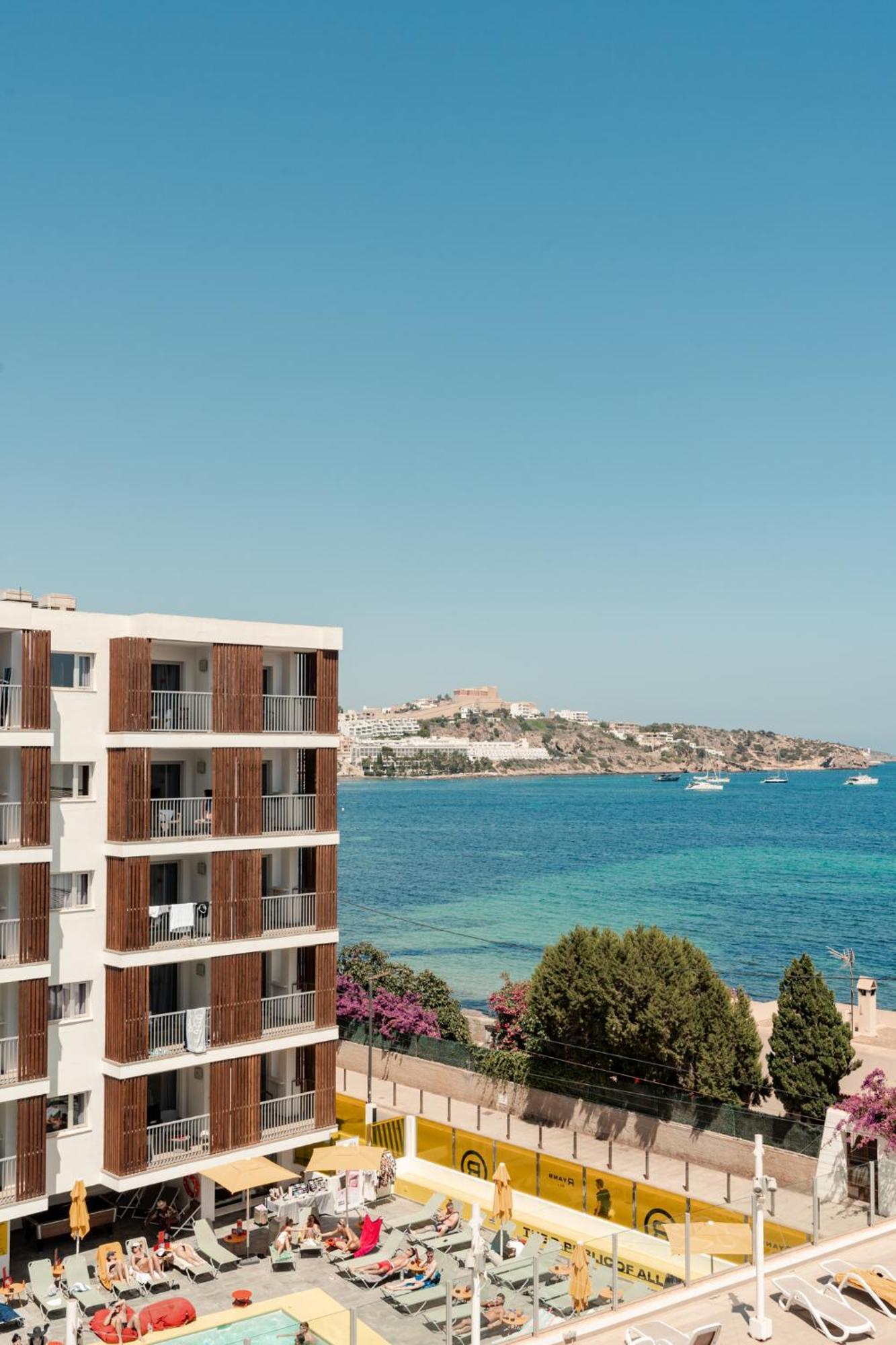 Ryans Ibiza Apartments - Only Adults Luaran gambar